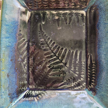 Load image into Gallery viewer, Fern Dish