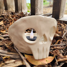 Load image into Gallery viewer, Skull Tea Light Candle Holder